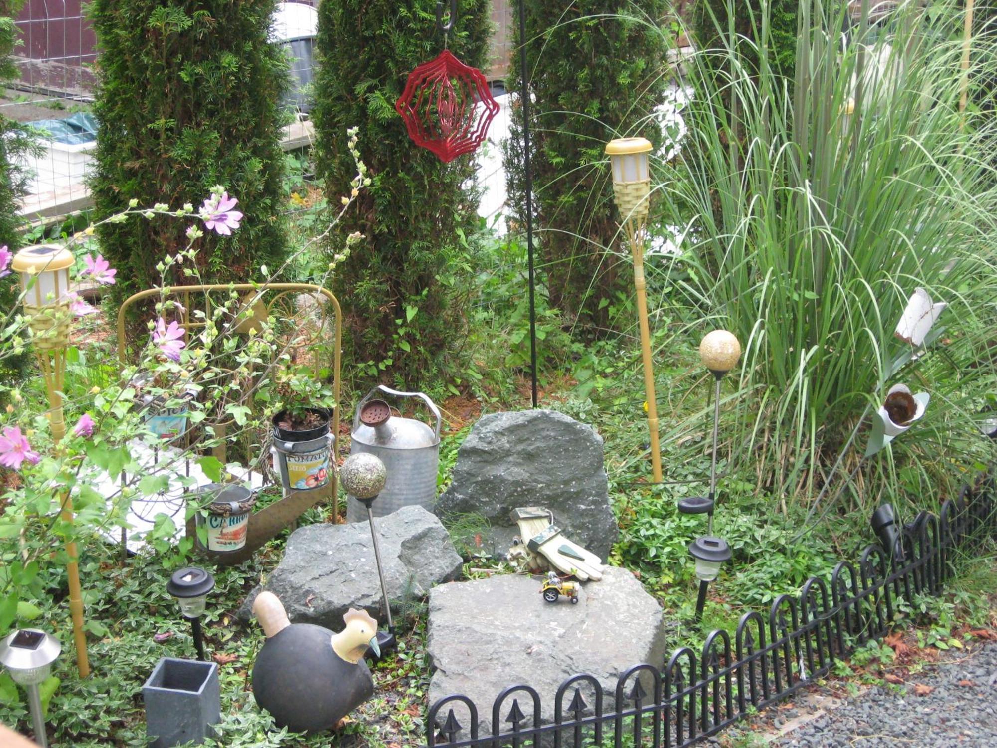Money Pennies Bed And Breakfast Campbell River Exteriör bild